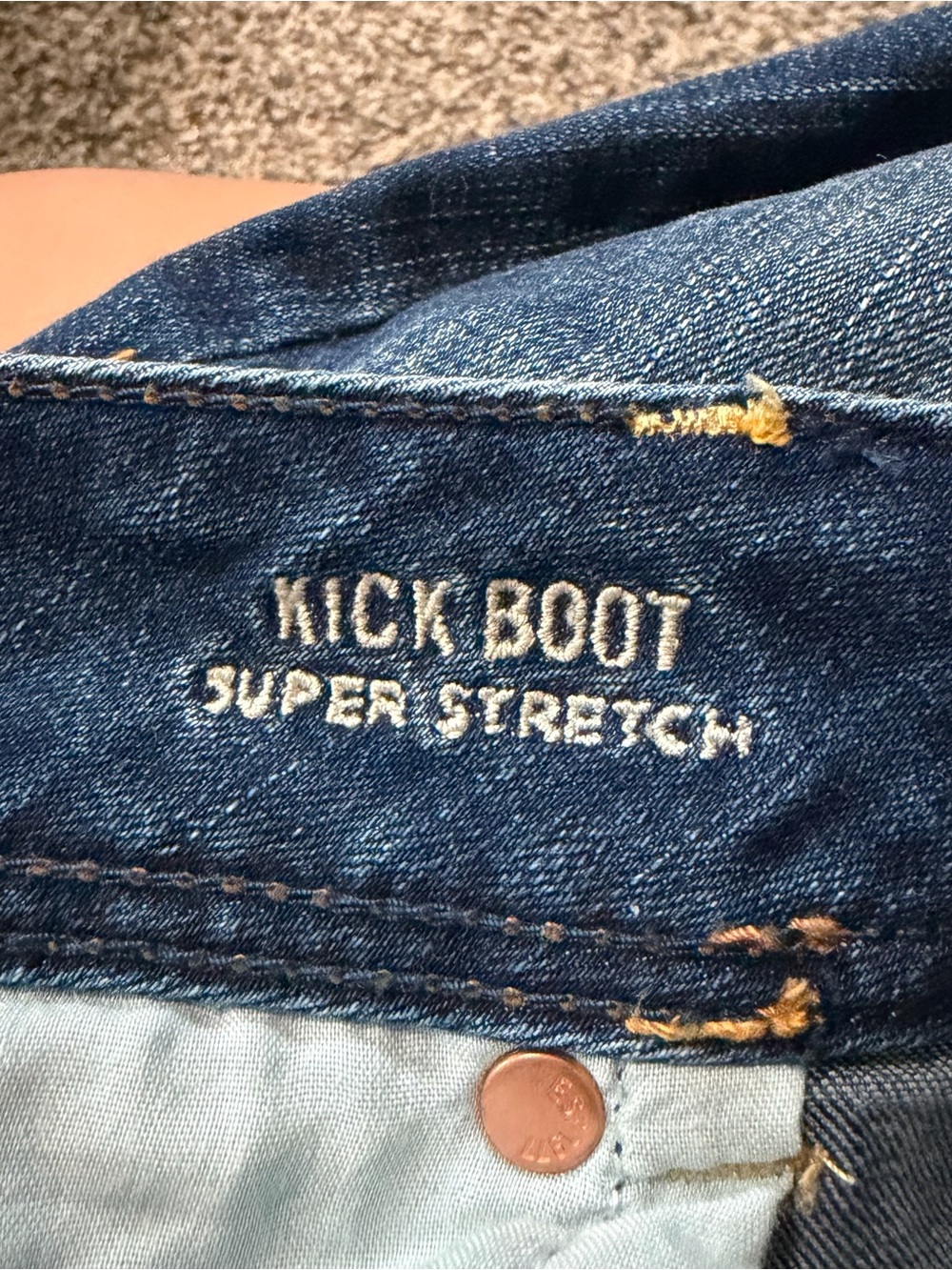 Women’s American Eagle Dark Blue Flared Jeans Kick Boot Super Stretch size 18 - Picture 5 of 7
